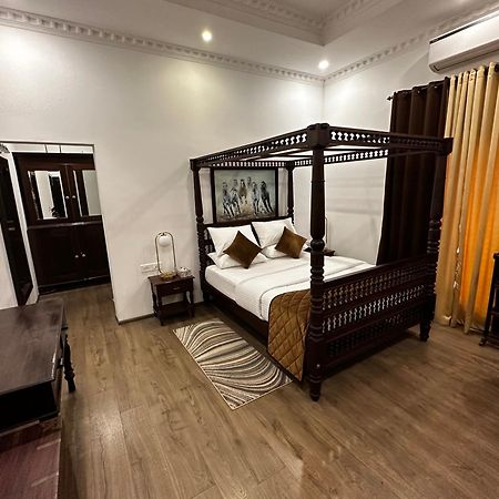 Cherai Lake Resort Cherai Beach ภายนอก รูปภาพ
